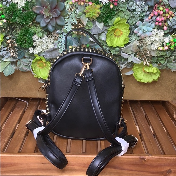 Studded Mini Bagpack with zipper - Picture 6 of 8